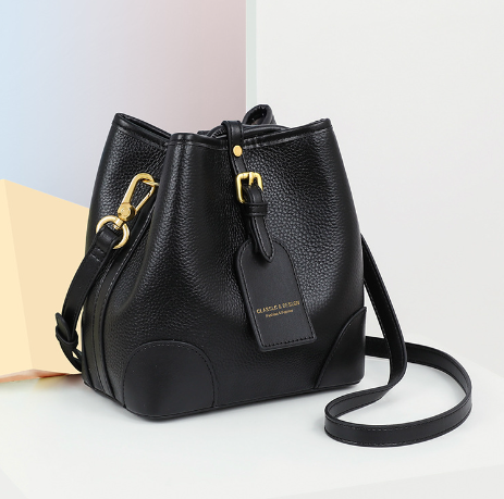 Versatile Women's Fashion Ins Bucket Shoulder Bag