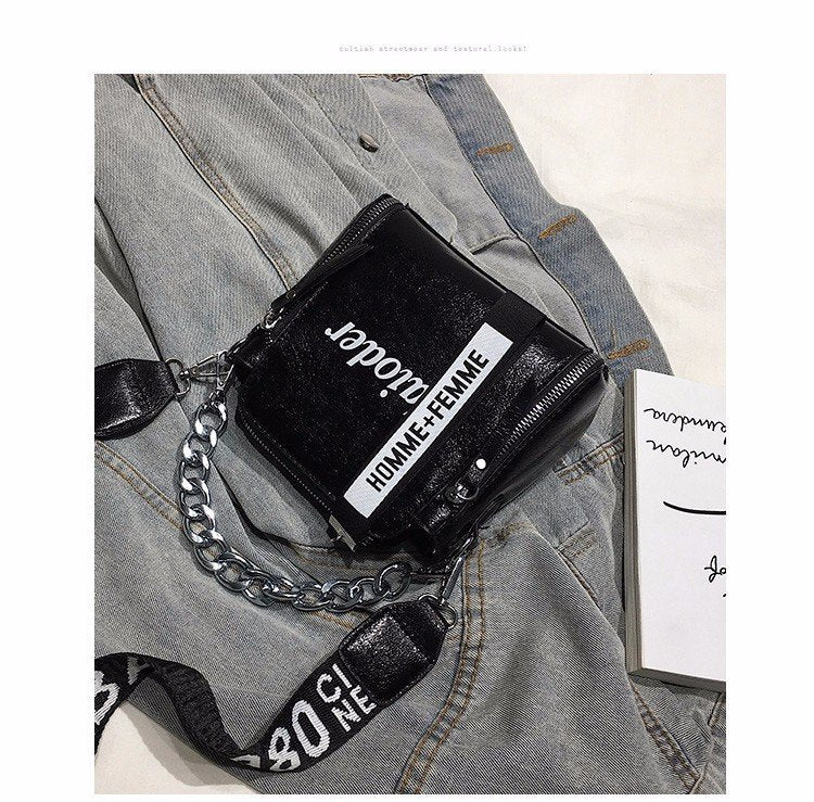 Fashionable Casual Bucket Bag with Wide Shoulder Strap