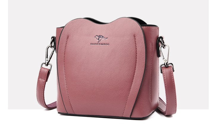 Fashionable Women's Heart-Shaped Shoulder Bucket Bag
